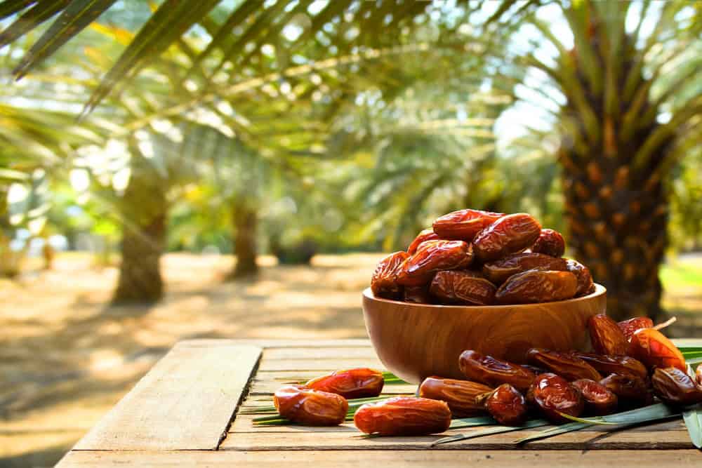 Ăn nhiều quả chà là có tốt không? 7 lợi ích tuyệt vời cho sức khỏe