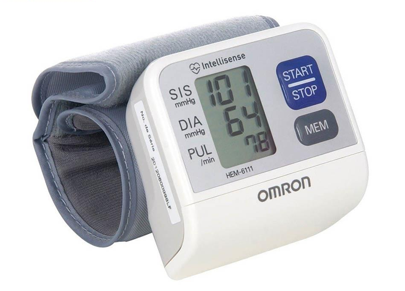 Máy đo huyết áp Omron hiển thị 3 chỉ số quan trọng