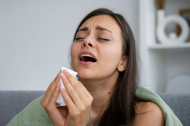 loratadine-ho-tro-giam-trieu-chung-di-ung-do-hoat-dong-giai-phong-histamin Loratadine hỗ trợ giảm triệu chứng dị ứng do hoạt động giải phóng Histamin