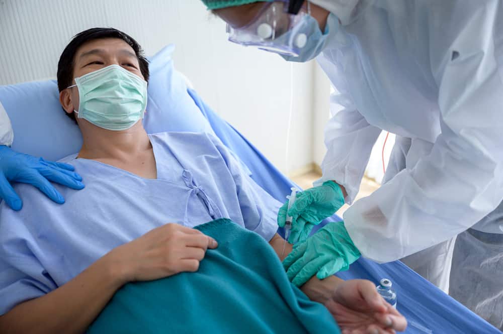 Nhiễm trùng máu sống được bao lâu? Ai dễ tử vong?