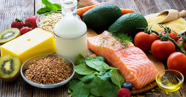 rgoiy5yq-te-bi-tay-chan-1-1 Ưu tiên bổ sung vitamin B12 bằng thực phẩm là biện pháp an toàn
