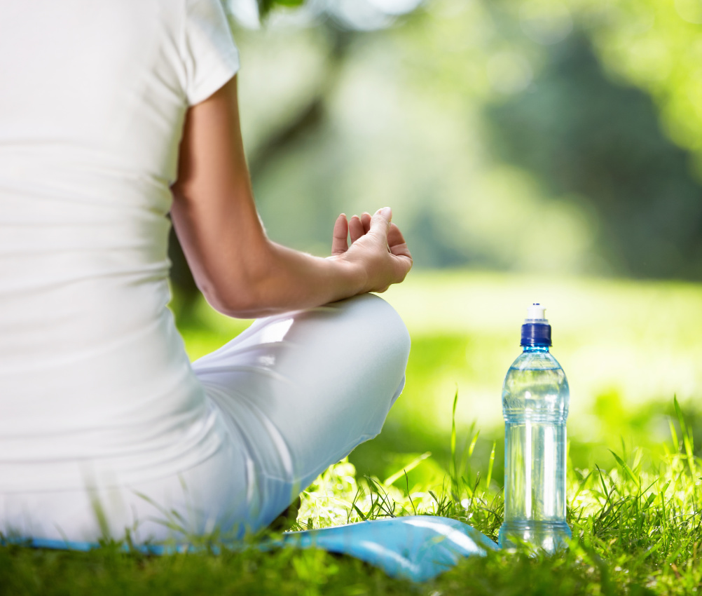 simplify-healthy-lifestyle-f Một lối sống lành mạnh giúp duy trì sức khỏe sinh sản nữ giới tốt hơn
