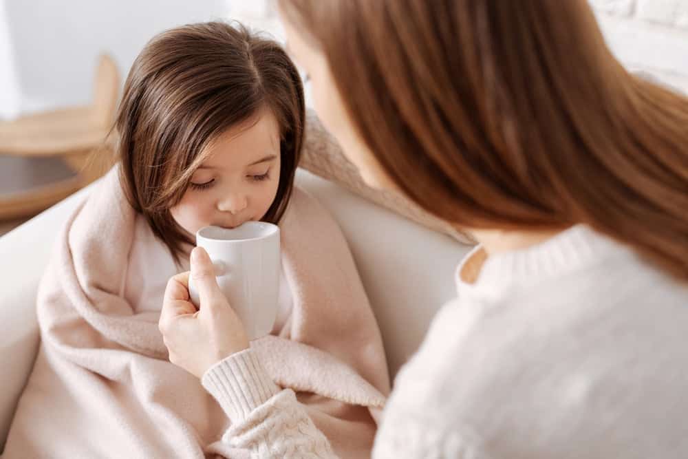 sốt xuất huyết ra mồ hôi nhiều có sao không