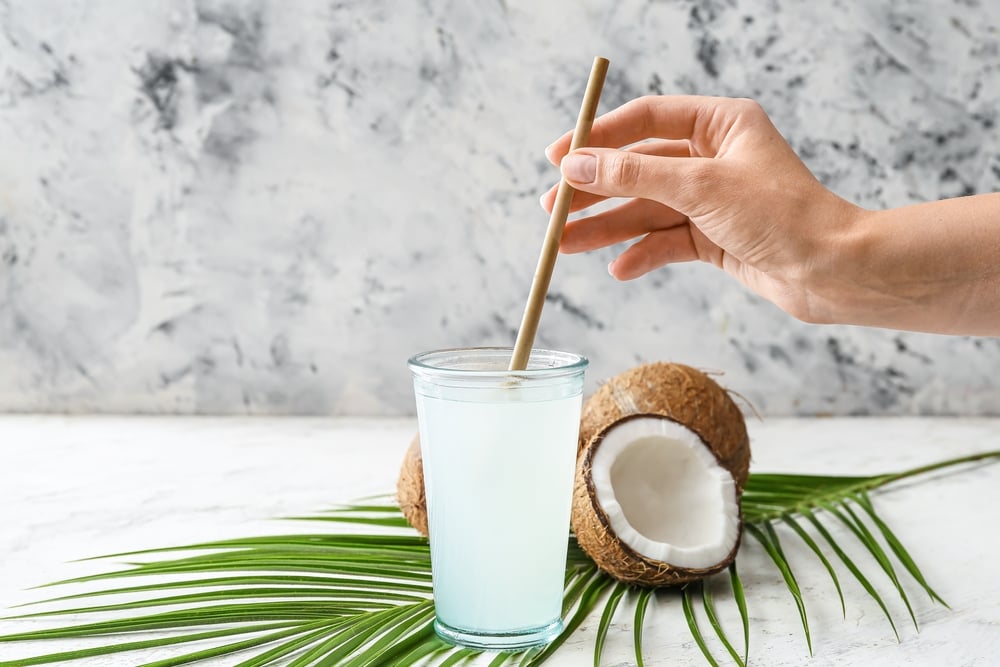 uống nước dừa có tốt không?
